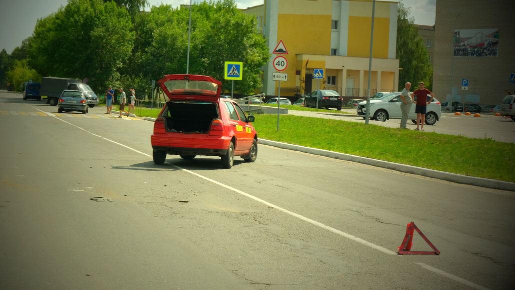 В Ганцевичах учебный автомобиль профлицея попал в ДТП