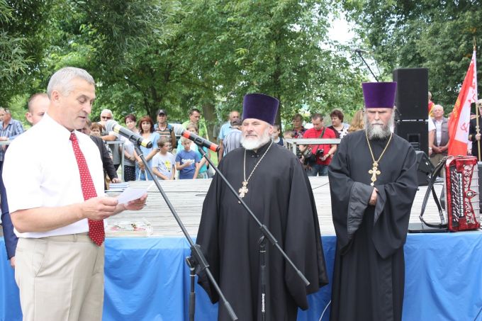 Александр Великоселец на открытии памятника уроженцам региона, служившим в морфлоте. 22 июля 2017